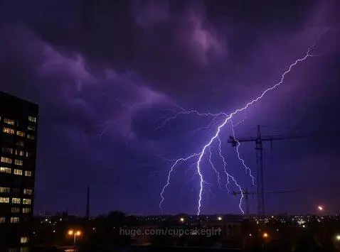 Electric night by cupcakegirl