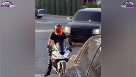 𝐕𝐢𝐫𝐚𝐥 𝐯𝐢𝐛𝐞𝐬 𝐰𝐢𝐭𝐡 𝐜𝐡𝐚𝐨𝐭𝐢𝐜, 𝐠𝐢𝐠𝐠𝐥𝐞-𝐰𝐨𝐫𝐭𝐡𝐲 𝐦𝐨𝐦𝐞𝐧𝐭𝐬! 😜🎉 by eddiego