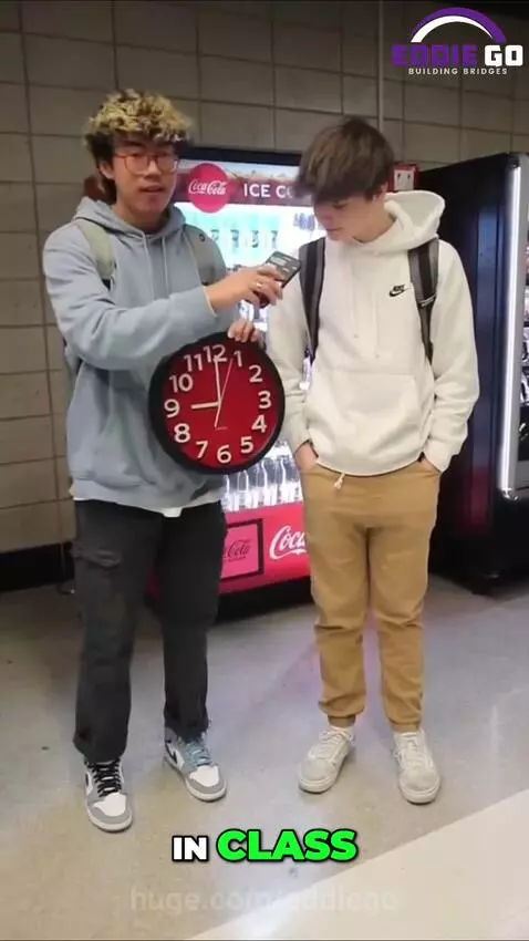 𝐍𝐘𝐂 𝐒𝐜𝐡𝐨𝐨𝐥 𝐂𝐥𝐨𝐜𝐤 𝐂𝐫𝐢𝐬𝐢𝐬! 😱 𝐓𝐞𝐞𝐧𝐬 𝐂𝐚𝐧'𝐭 𝐑𝐞𝐚𝐝 𝐓𝐢𝐦𝐞?! 🕰️ by eddiego