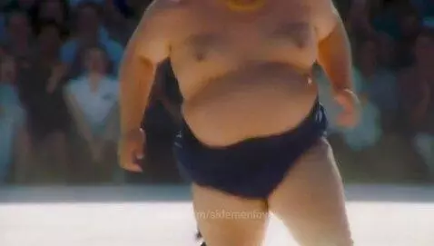 sumo wrestler running fail! by sidemenlover