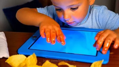 Pov : Ipad kids 24/7 😂😂 by bluesynergy