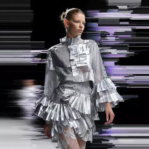 Glitched by mbwishes