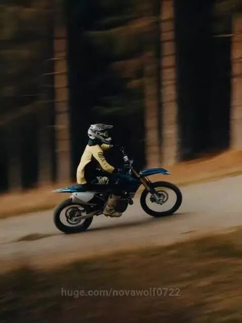 Superman by novawolf0722