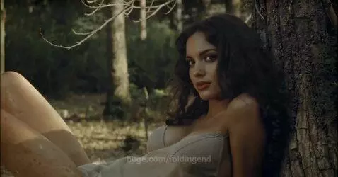 Famous Last Words by foldingend