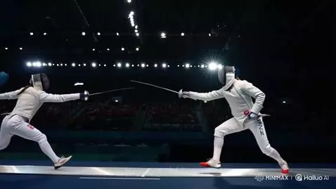 Fencing by foldingend