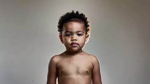 Child with great power by mia