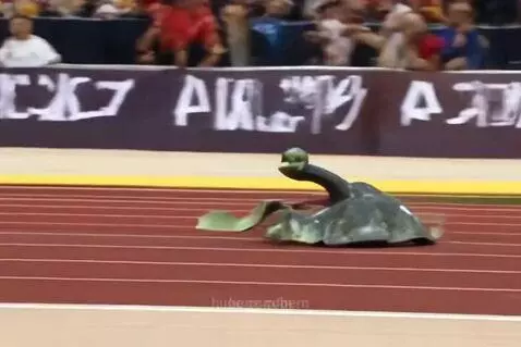 Olympic 100m race between AI tortoise by bern