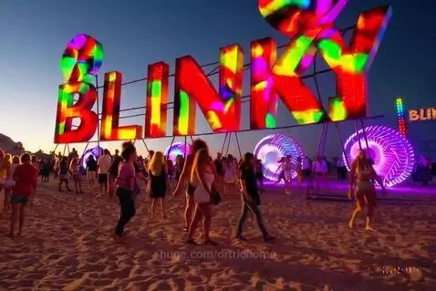 Blinky Festival by drtrichome