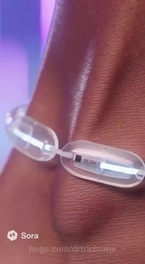 ❤️ 👣 Blinky by drtrichome