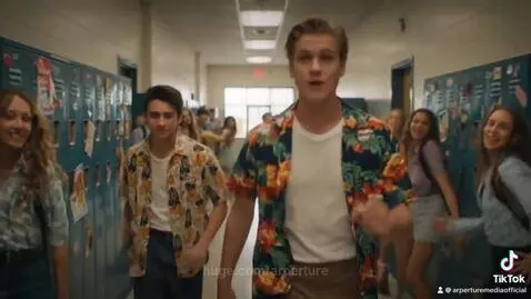 Swingers But It’s A High School Musical by arperture