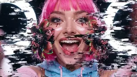 Glitchfuencer by denrakeiw