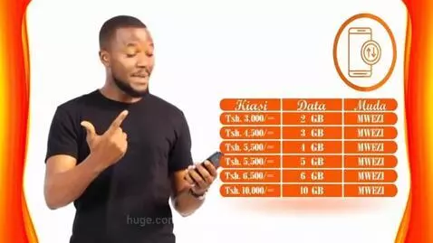 Man promoting Halotel data offers on a smartphone screen with package details.