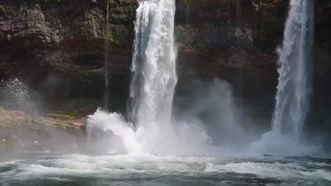 A waterfall scene with a fixed camera. Streams of water danc... by orlonger