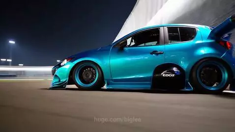 Mazda 2 by biglee