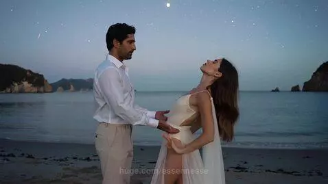 dance.
if i were the moon.
you would illuminate me.
if i wer... by essennesse