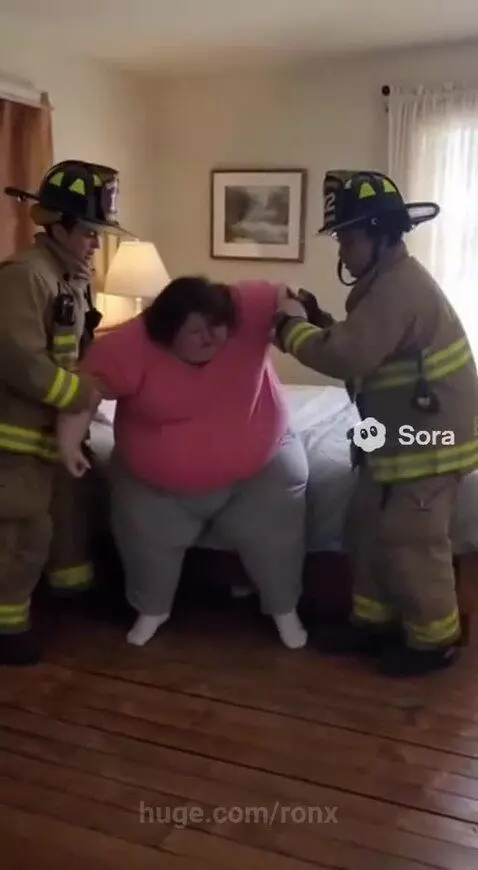 Welppp! They were just tryna help 🙀 by ronx