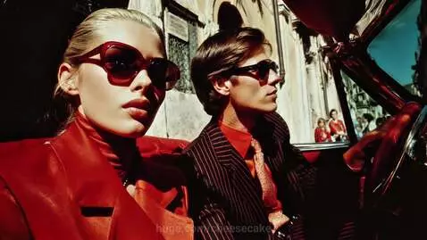 Seduction by cheesecake