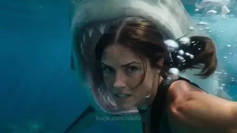 Lara Croft in a tank top and cargo pants fighting a great white shark underwater.