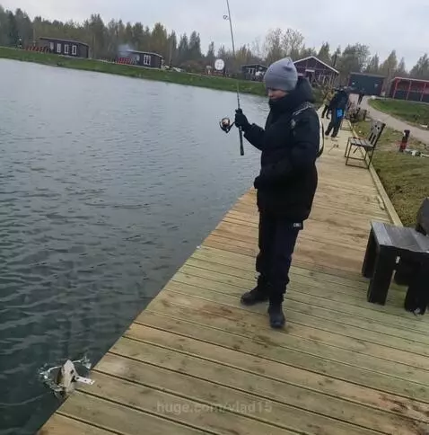 What a catch! by vlad15