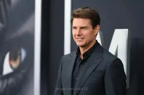 Tom is always in great shape! by vlad15