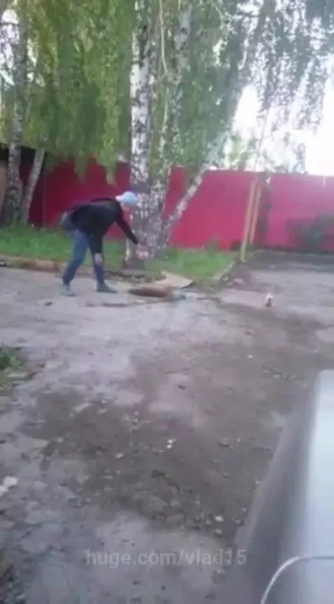 tremors of the earth)) by vlad15