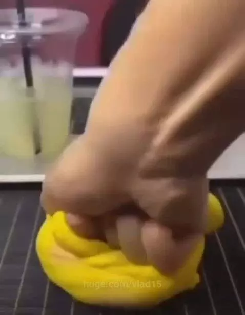 be as strong as this toy by vlad15