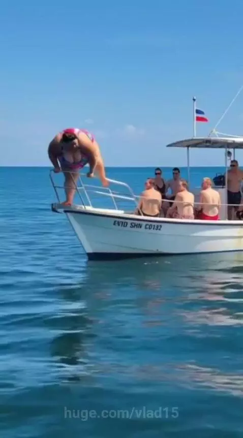 a nice boat ride by vlad15