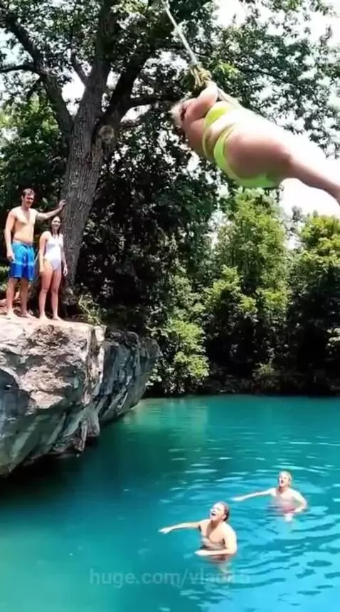 even the tree couldn't withstand it by vlad15