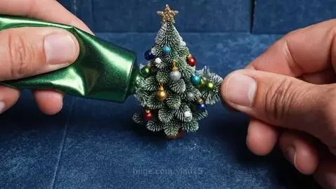 New Year tree by vlad15