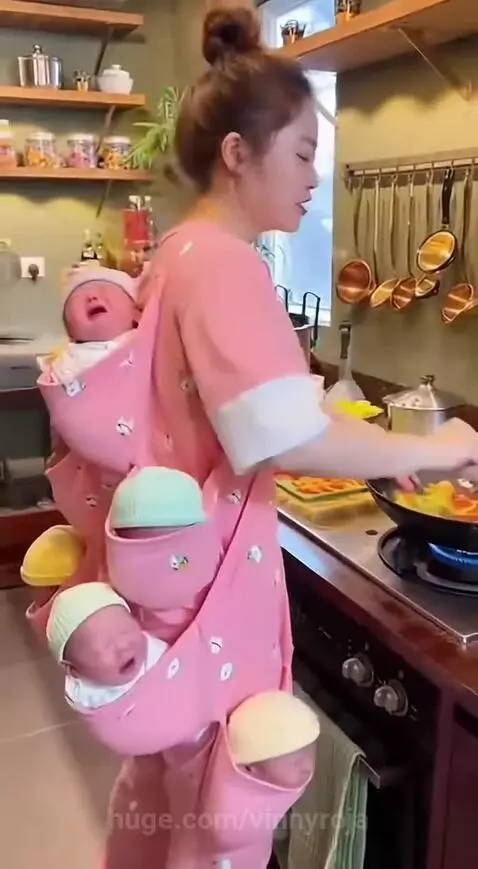 Cry babies😂 by vinnyroja