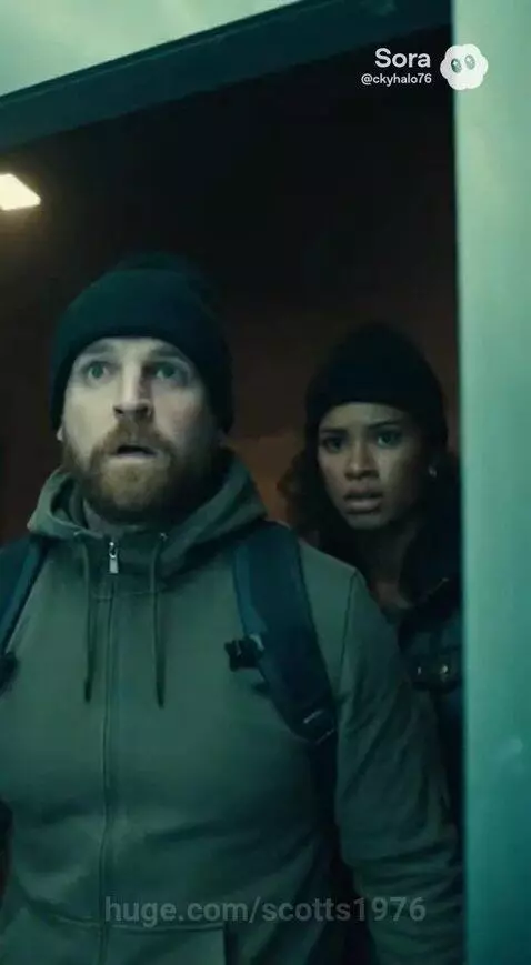 Opening vault only to see themselves tied up by scotts1976