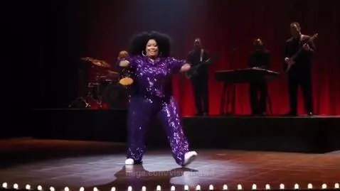 Woooow Girl by visualgawd