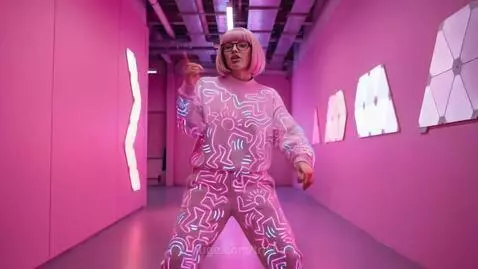 Deadly Zoomer by trisha