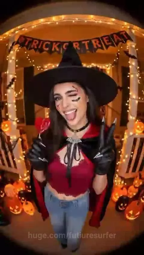 Halloween baby 🎃 by futiuresurfer