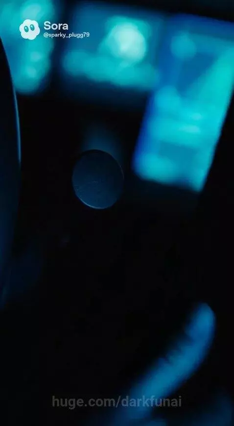 Returning to HQ by darkfunai