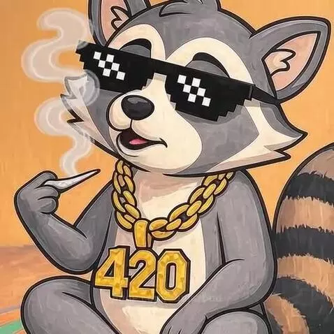 What the difference , between a #Roach and a CockRoach by dudleybud