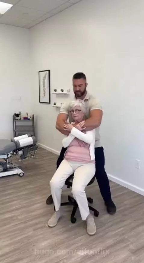 Another special move from this chiropractor! by aifunflix