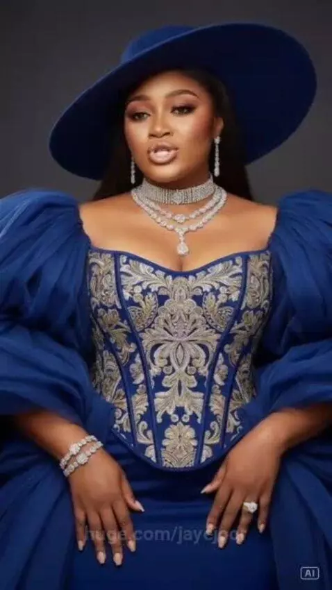 A Woman's Strength by jayejoor