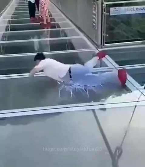 China Glass Bridge Funny Video ever. by steylakhan23