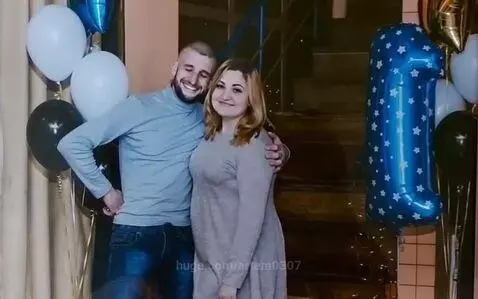 Танцуем и целуемся by artem0307