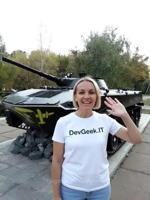 Девушка из прошлого.... by devgeeit