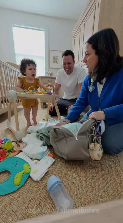 Mom dumped everything out—while the pacifier was on her shou... by anmolbohra