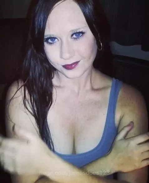 Sexy temptress shows off her assets by jamesdoes123