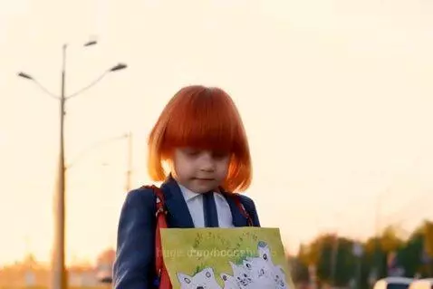 Red bangs freckles by househunt6