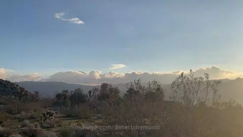 Imense Spaceship by desertskymusic