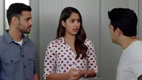 Three young adults arguing about Bachata music groups, with the woman expressing frustration.